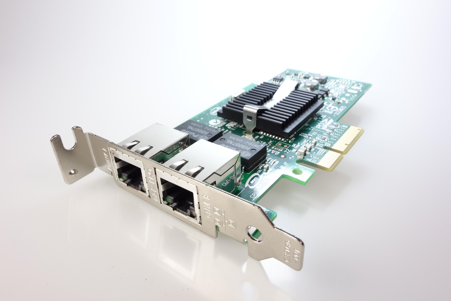 Ethernet nur 100 Mbit statt 1 Gbit: Fehler sicher finden